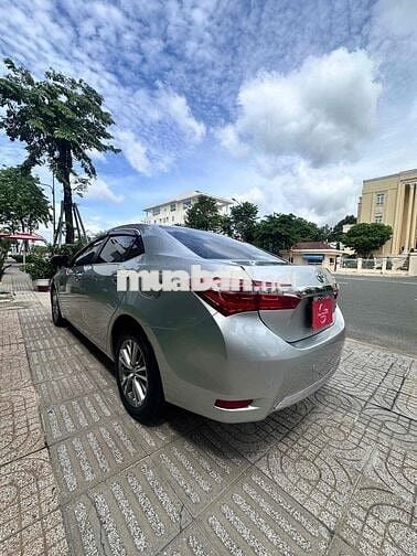 Toyota Corolla Altis 2015 Bạc Tự động