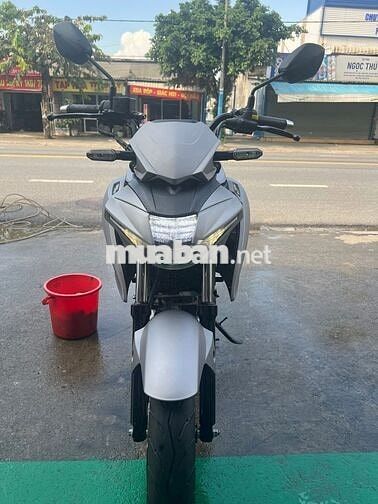 Yamaha R15v3 Cam Xe côn tay