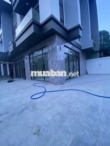CHO THUÊ MẶT BẰNG LÔ GÓC ĐẸP VỈA HÈ SIÊU RỘNG KĐT PHƯỚC LONG