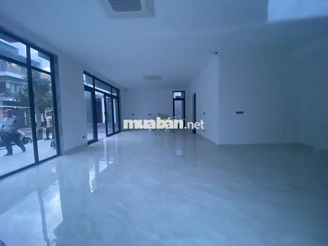 CHO THUÊ MẶT BẰNG LÔ GÓC ĐẸP VỈA HÈ SIÊU RỘNG KĐT PHƯỚC LONG
