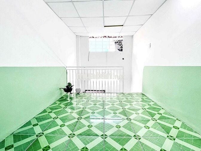 TRỌ TRỆT - GÁC CAO 2M - DẮT XE VÔ NHÀ - 2TR - GẦN HƯƠNG LỘ 2