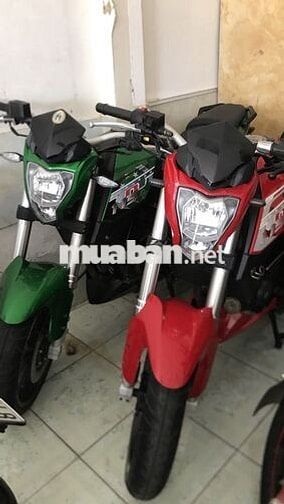 Yamaha R15v3 Cam Xe côn tay