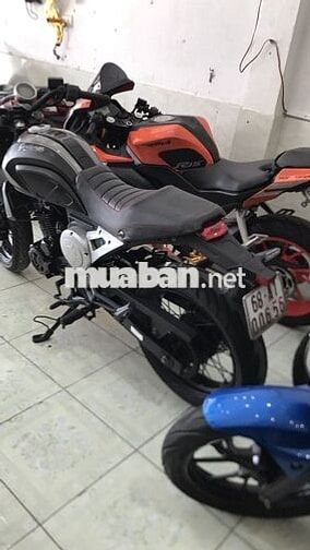 Yamaha R15v3 Cam Xe côn tay
