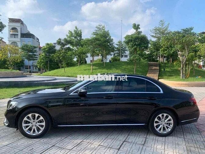 Mercedes Benz E200 2016 Đen 85000 miles sieu moi