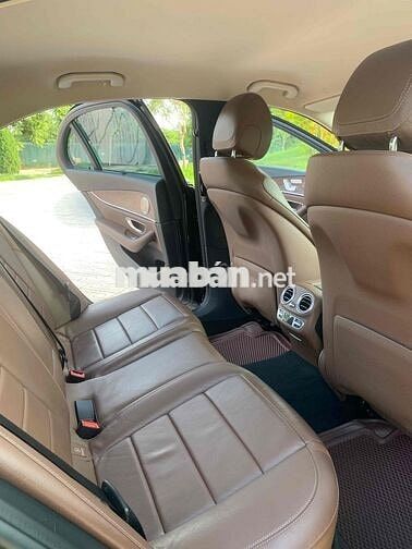 Mercedes Benz E200 2016 Đen 85000 miles sieu moi