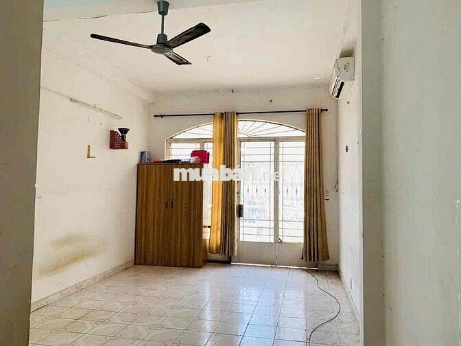 Cho thuê nhà Huyền Quang Q1 9pn giá tốt