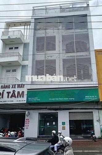 Chính Chủ Bán Căn Nhà MặT Tiền Đường Lớn
