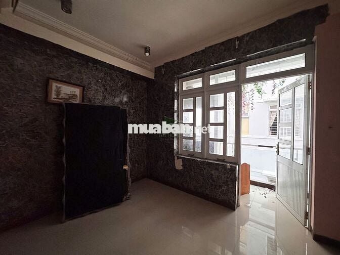 CHO THUÊ NHÀ Ở KINH DOANH 12 PHÒNG HẺM HÙNG VƯƠNG KHU PHỐ TÂY