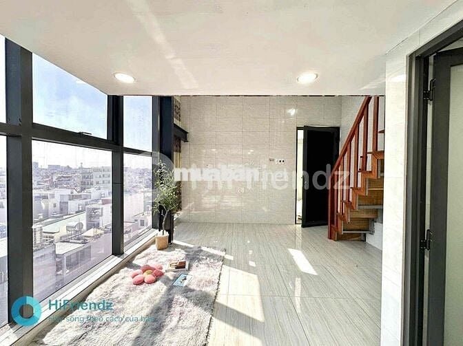 PHÒNG GÁC CAO - Ở THEO NHÓM NHẸ TIỀN - VIEW KÍNH - GẦN TRƯỜNG