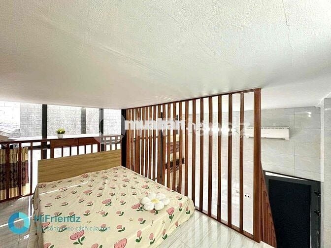 PHÒNG GÁC CAO - Ở THEO NHÓM NHẸ TIỀN - VIEW KÍNH - GẦN TRƯỜNG