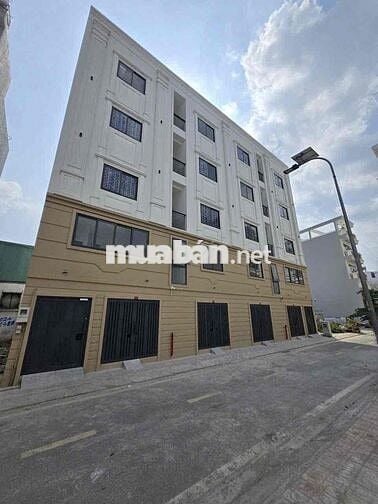 DUPLEX FULL NỘI THẤT NGAY TÂY LÂN CÁCH ĐẠI HỌC CÔNG THƯƠNG 10P ĐI XE