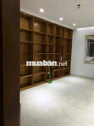 Hoa hậu Bùi Xương Trạch-Oto tránh-3 thoáng-93m*3T;NT5m-Hơn 6tỷ