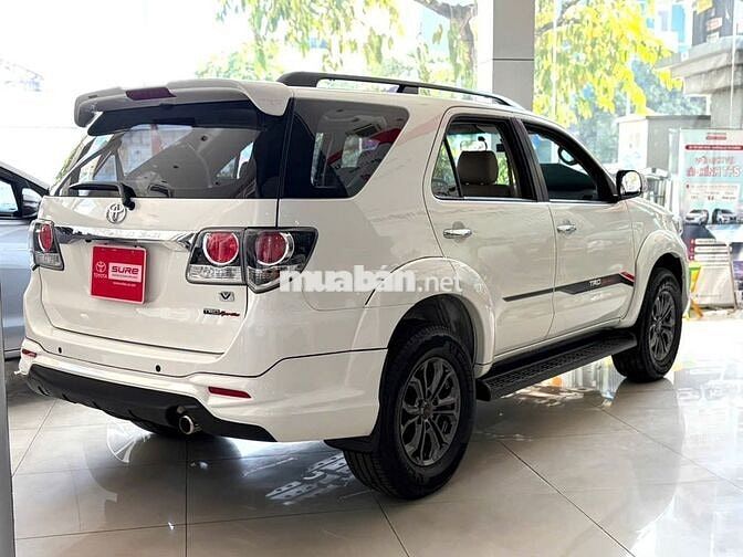 FORTUNER 2.7V AT MÁY XĂNG - TRD 2016 - GIÁ CÒN BỚT