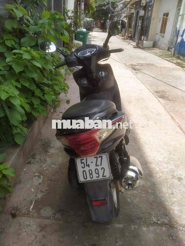 nhà dư dùng bán bớt xe Excel máy êm