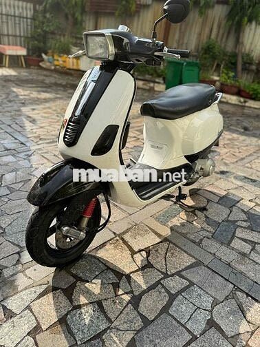 Vespa S150 đèn vuông Trả trc 5tr9 nhận xe