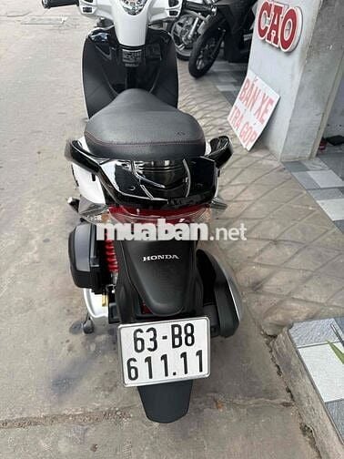 Honda SH Mode 2018 Trắng