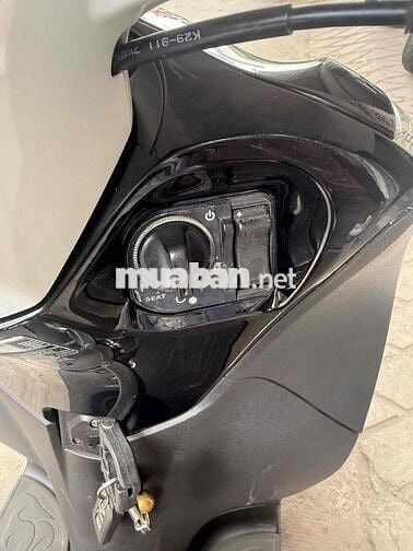 Honda SH Mode 2018 Trắng
