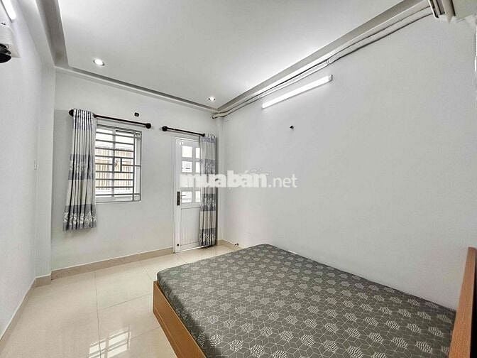 NHÀ NGUYÊN CĂN Q5 1 TRỆT 2 LẦU SÂN THƯỢNG 2PN 3WC - FULL NỘI THẤT 90m2