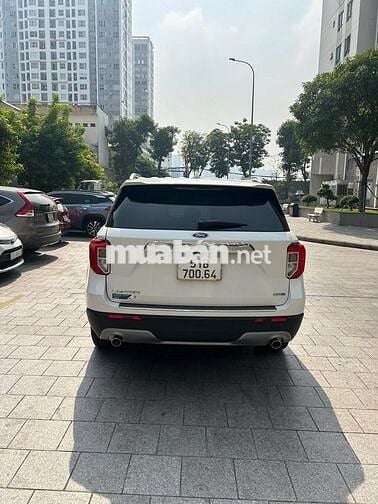 Ford Explorer 2023 7 chỗ Trắng 30000 km