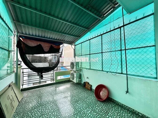 NHÀ NGUYÊN CĂN Q5 1 TRỆT 2 LẦU SÂN THƯỢNG 2PN 3WC - FULL NỘI THẤT 90m2