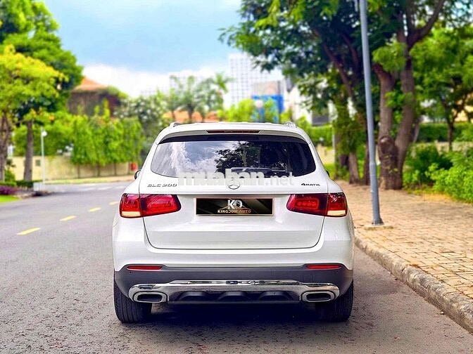 Mercedes GLC200 4MT 2022 màu Trắng 26.000 Miles
