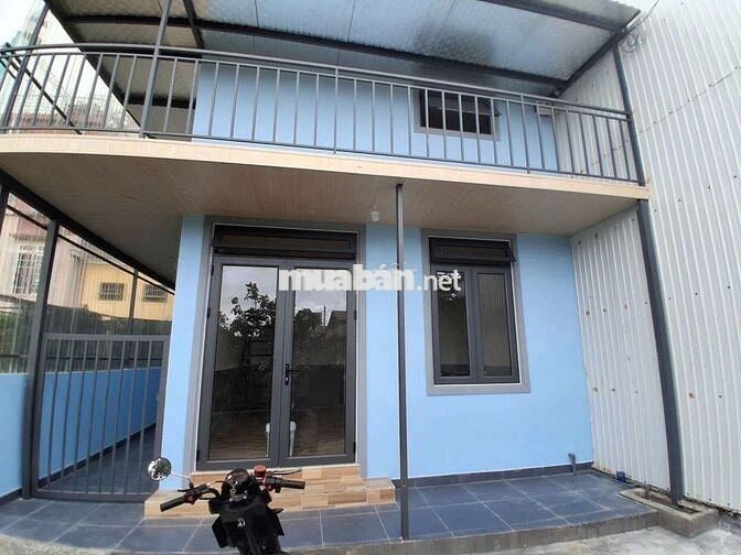 nhà em còn 2 phòng ở trại mát phòng sạch sẽ mới xây
