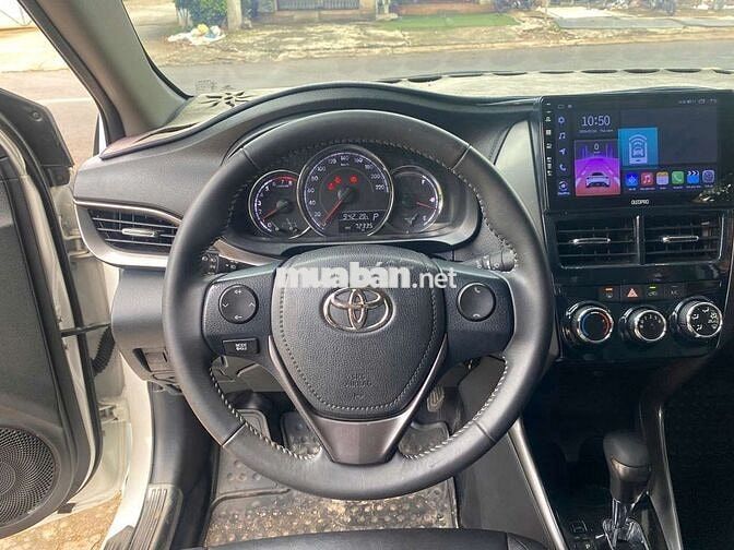 Toyota Vios E CVT 2023 Tự động Trắng