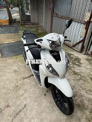 Honda Vision 2022 Trắng đen Tự động