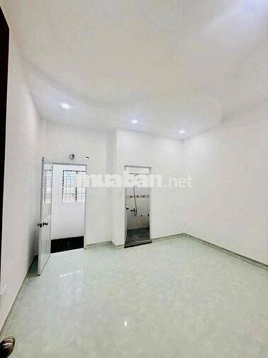 Cho Thuê Nhà Gần Chợ Vườn Lài DT 4x17 1Trệt 1Lầu 2Pn 3Wc Hẻm Ôtô