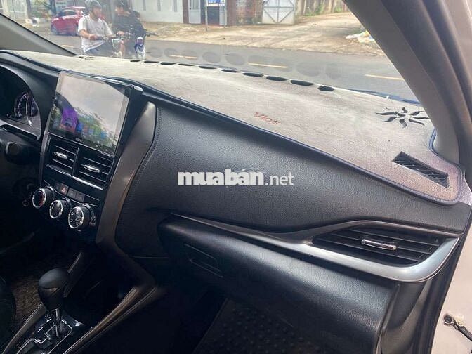 Toyota Vios E CVT 2023 Tự động Trắng