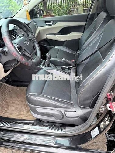 Hyundai Accent 2023 Số sàn 5 vạn Đen