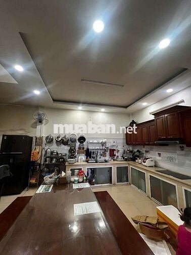 cần cho thuê nhà Khu An sương .DT 7x15 .1 trệt 1Lửng 2 Lầu 3PN 3WS 