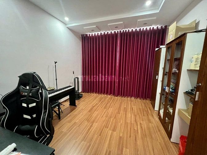 CHO THUÊ NHÀ 3 TẦNG K/QUANG TRUNG – GẦN TRƯỜNG NGUYỄN HUỆ & BV ĐÀ NẴNG