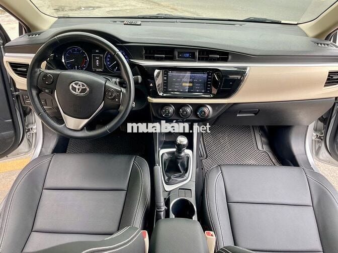 Toyota Altis 1.8 MT 2017 Bạc 84.000km