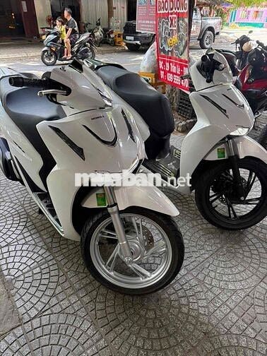 Honda SH 125 2026 Trắng
