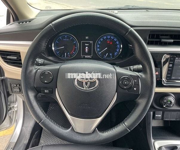 Toyota Altis 1.8 MT 2017 Bạc 84.000km