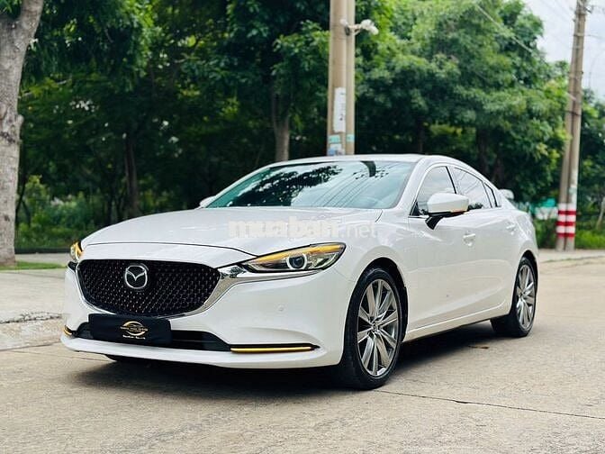 Mazda 6 2.0 Premium TCCC 2021 Trắng 60000 km