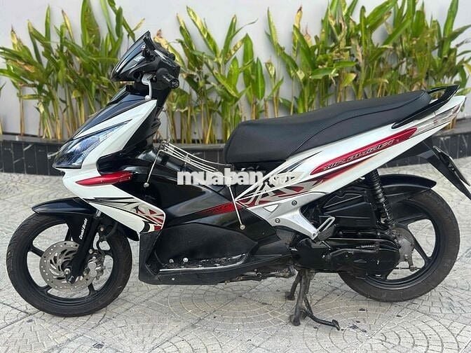 Honda Air Blade 2010 Trắng đen Tự động