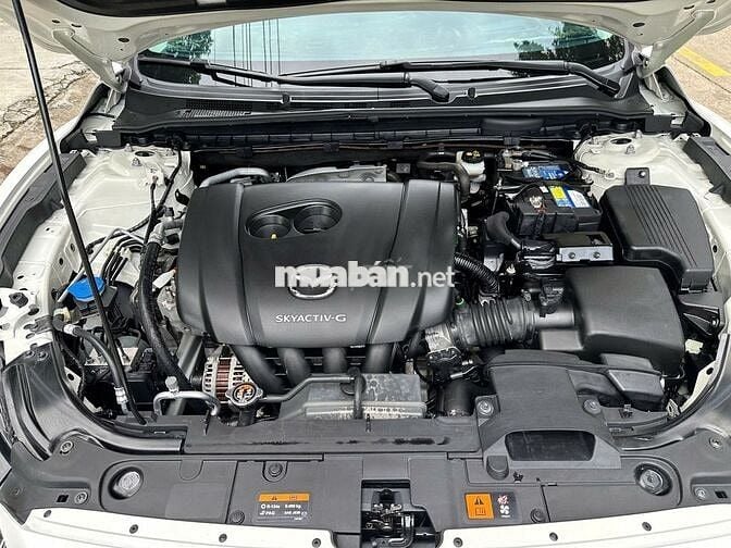 Mazda 6 2.0 Premium TCCC 2021 Trắng 60000 km
