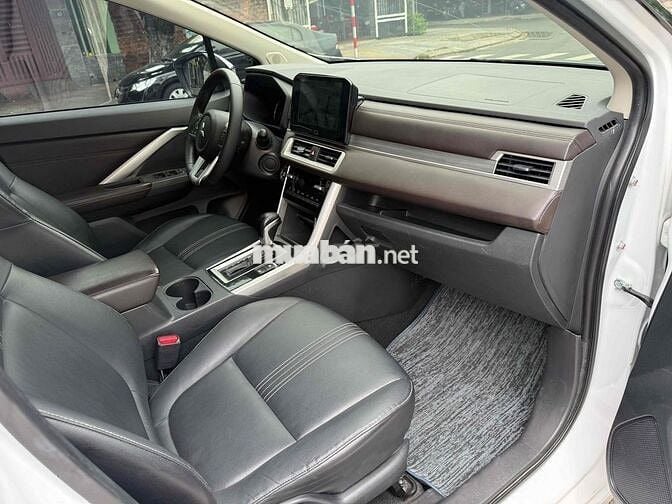 Mitsubishi Xpander Premium 2022 Trắng Tự động