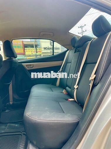Toyota Altis 1.8 MT 2017 Bạc 84.000km