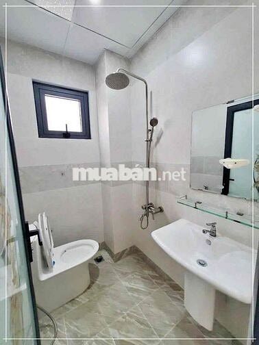 Cho thuê căn hộ Studio Ban công Q4 gần ĐH Luật, ĐH Nguyễn Tất Thành