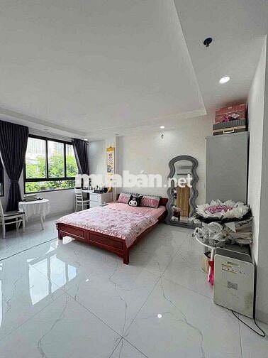 studio 40m2 Ngay Vòng Xoay Dân Chủ Cửa Sổ Trời Siêu To