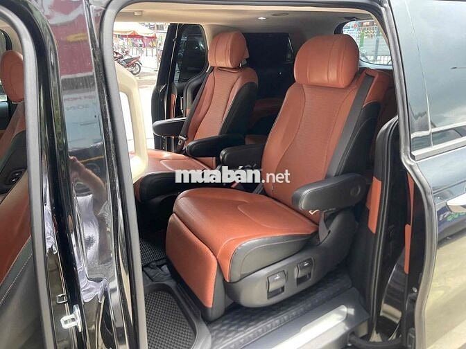 KIA Carnival Signature 2.2D 2022 Đen