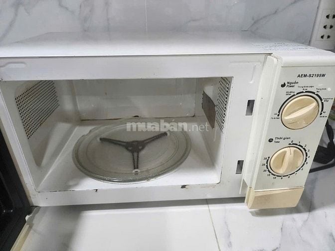 [Quận 6] Thanh lý lò vi sóng Aqua AEM-S2195W 19 lít. Giá: 350k