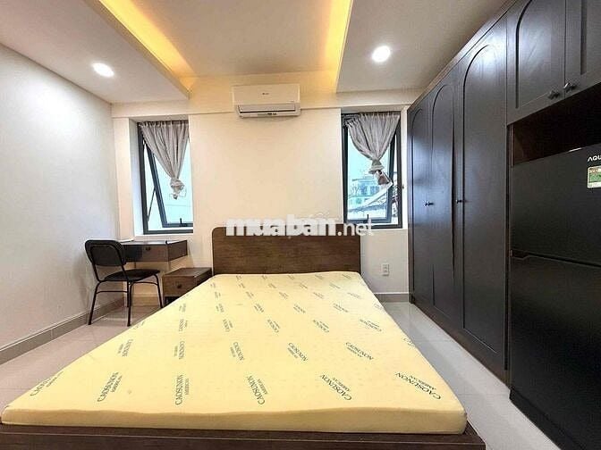 KHAI TRƯƠNG CĂN HỘ MỚI CỬA SỔ TO MÁY GIẶT RIÊNG