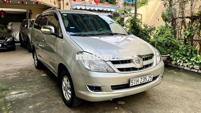 Toyota Innova 2.0G 2008. Số sàn. Xe gia đình