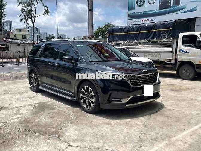 KIA Carnival Signature 2.2D 2022 Đen