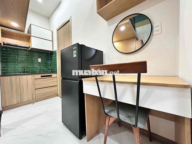 Căn Hộ Gác Lửng Gần Đại Học Bách Khoa Vạn Hạnh Mall Máy Giặt Riêng Q10