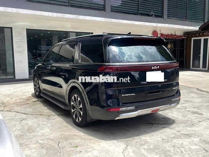 KIA Carnival Signature 2.2D 2022 Đen